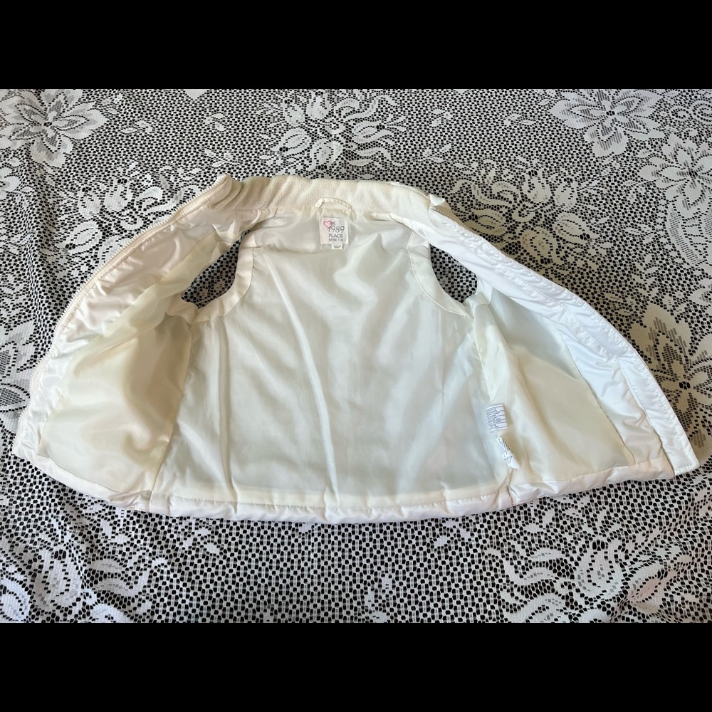 USED VEST FOR KIDS - Picture 4 of 14